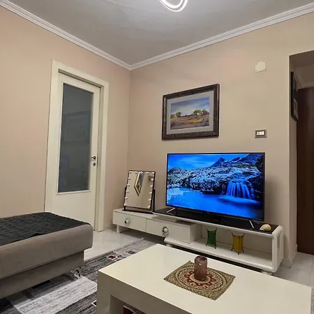 Bright & Roomy Center * Tirana